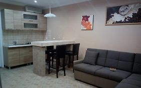 Mano Apartman